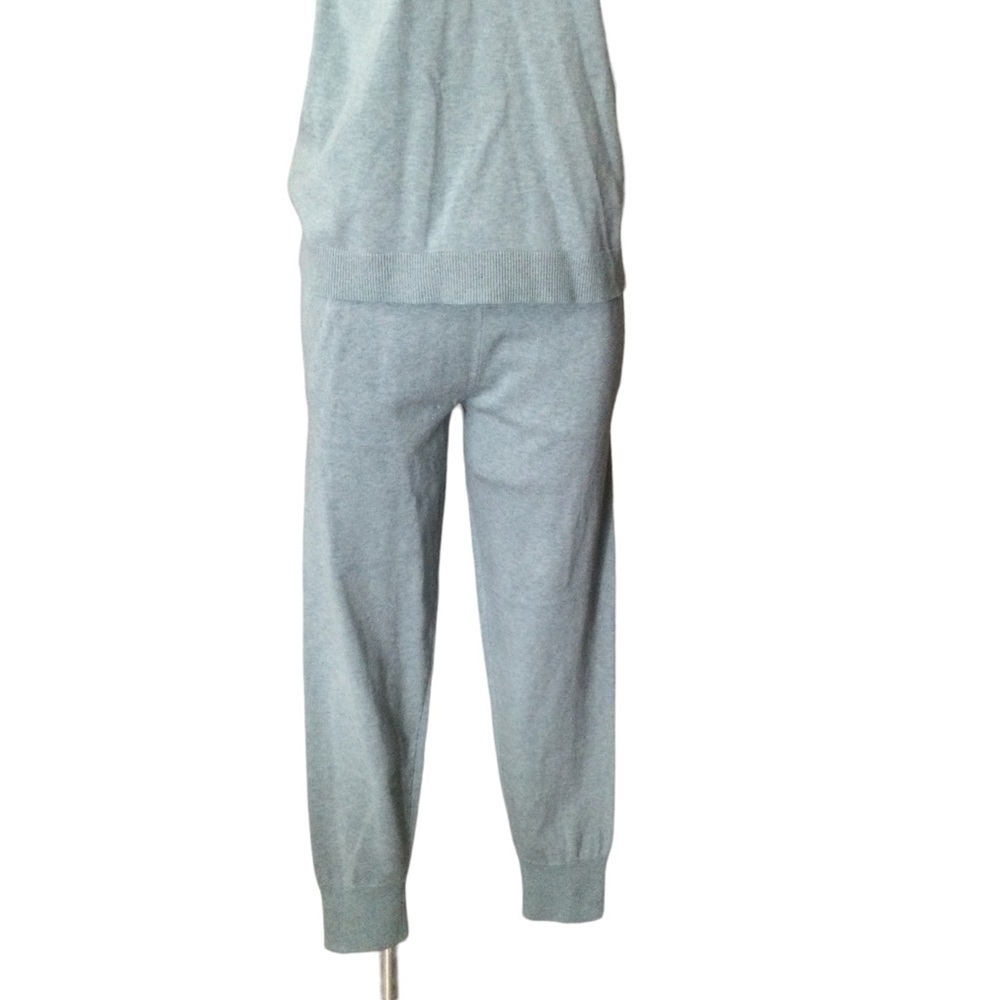 Athleta Salutation Gray Heather‎ Jogger Set - Picture 16 of 16